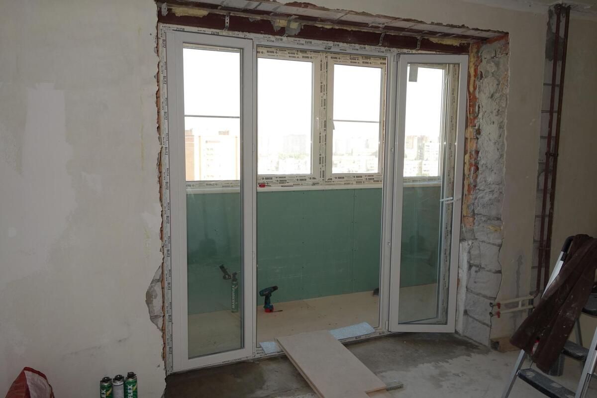 Демонтаж балконного блока